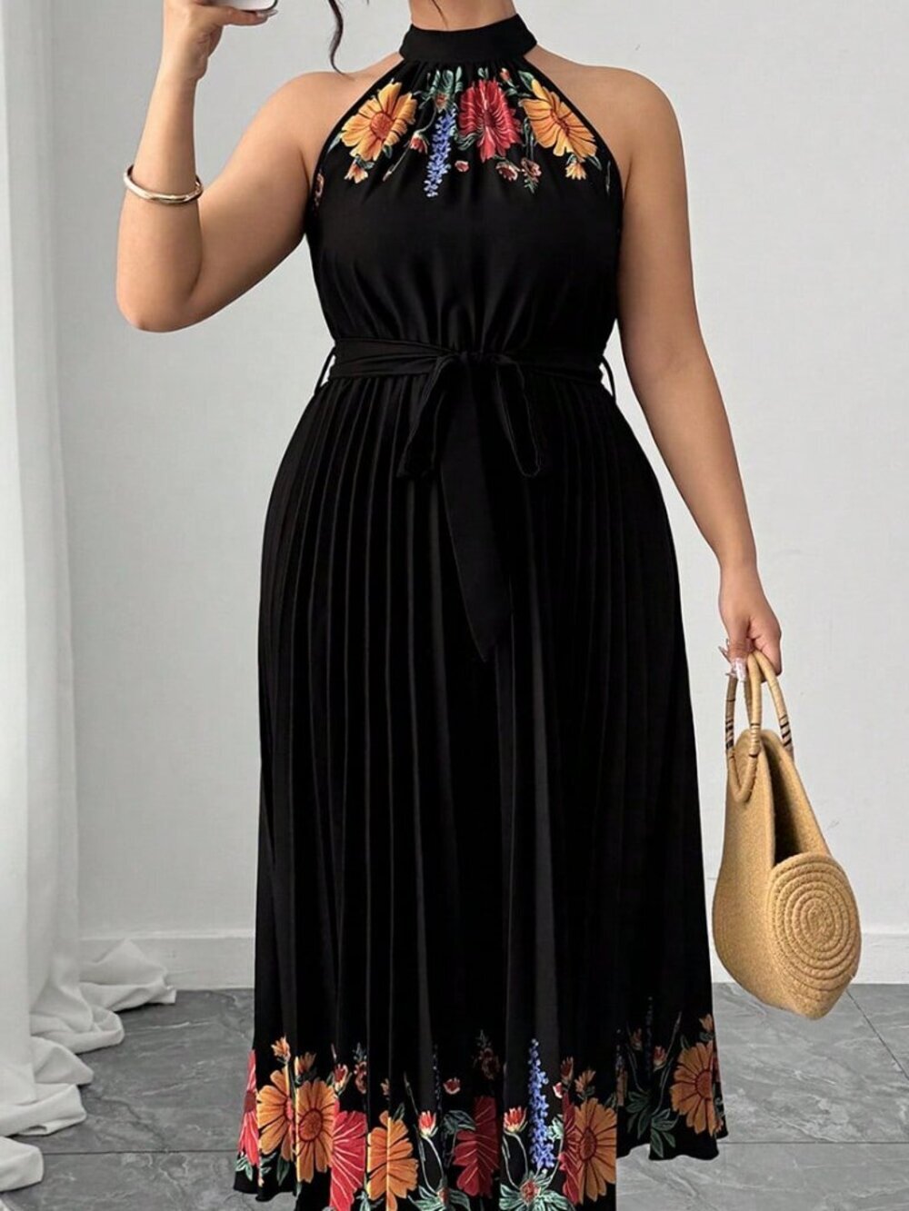 Multicolor Elegant Women's Floral Print Ruched Waist Cinched Halter Dress - Picture 4 of 7